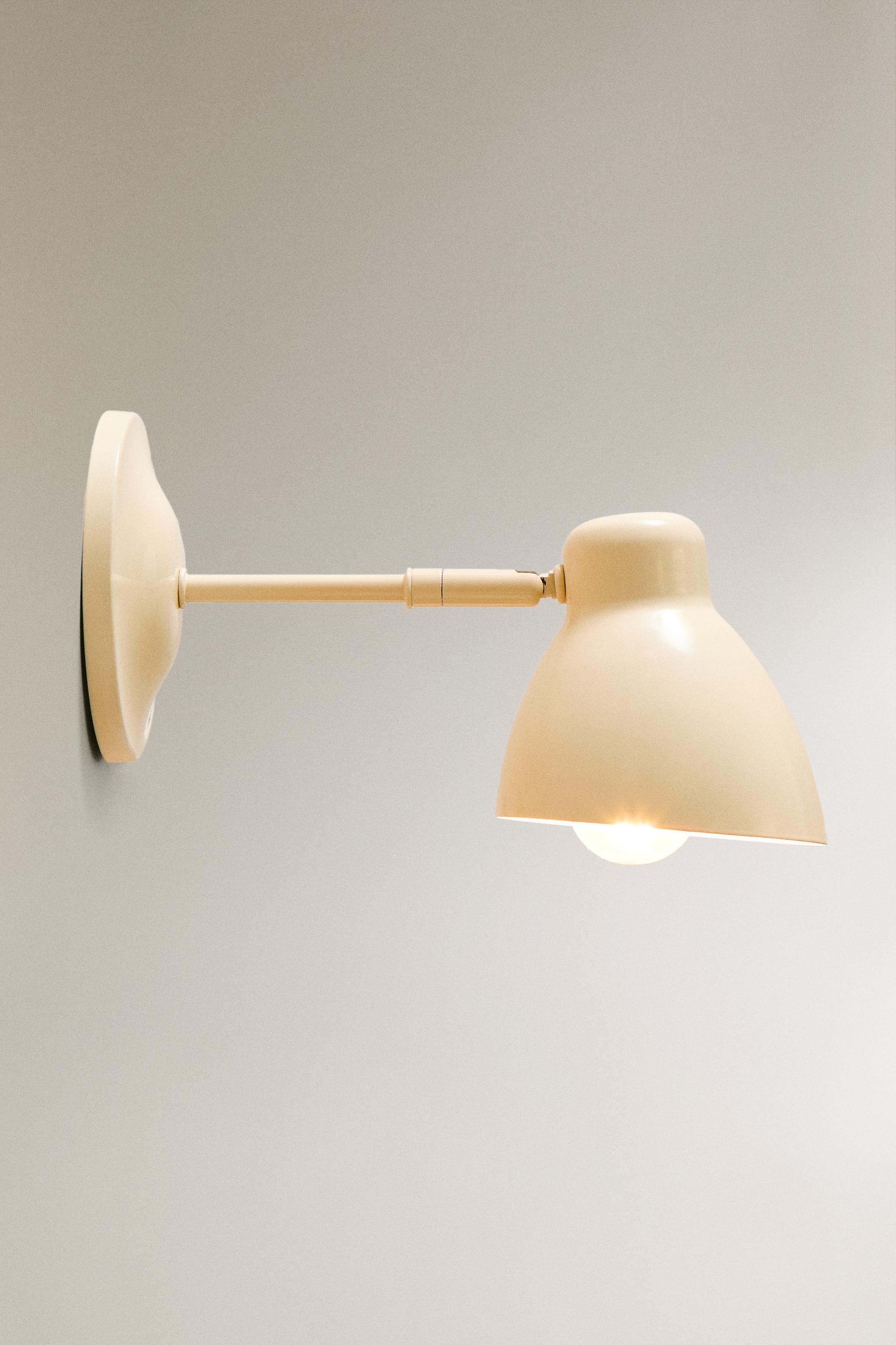 LAMPE | APPLIQUE MURALE FER